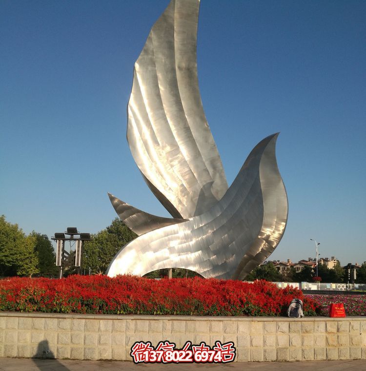 創意城市花園不銹鋼鴿子雕塑