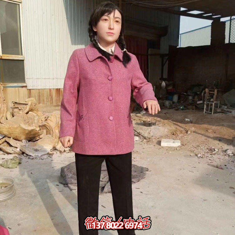 玻璃鋼仿真女孩雕塑，打造景區精美環境