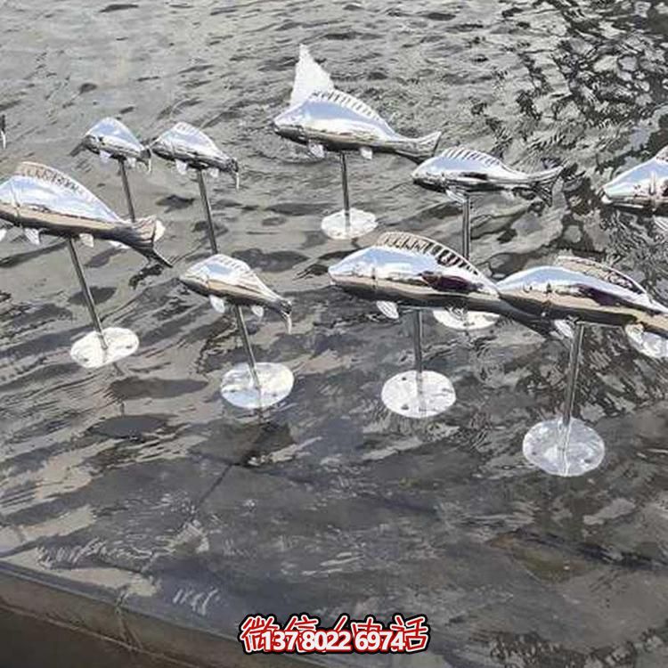 抽象創(chuàng)意不銹鋼鏡面小魚(yú)噴泉擺件