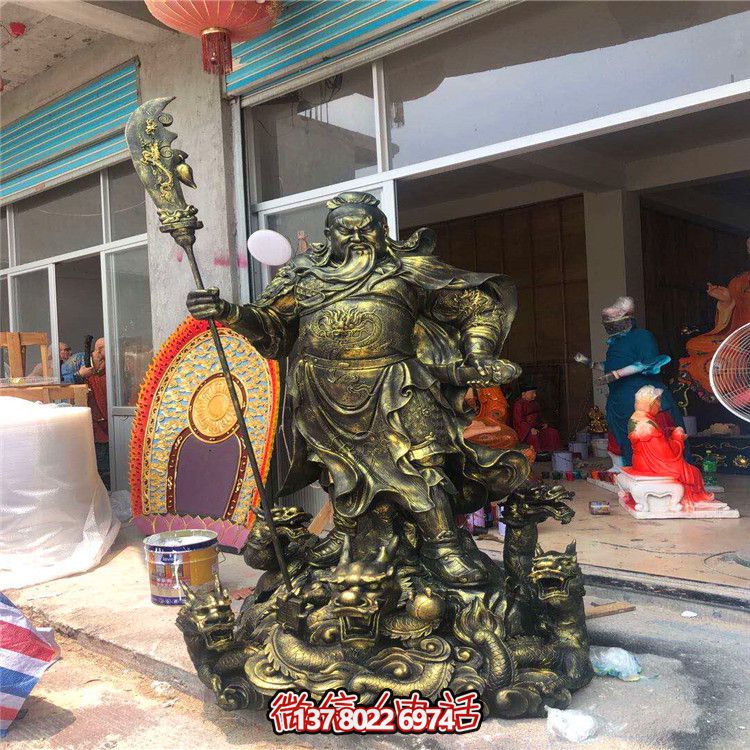 噴金烤漆大型景觀仿銅關公雕塑