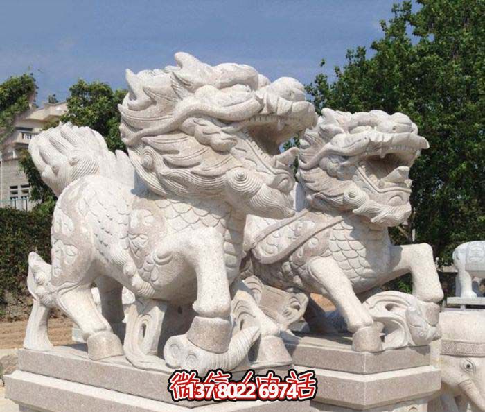 漢白玉石雕庭院別墅小區(qū)裝飾品鎮(zhèn)宅神獸麒麟雕塑