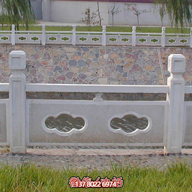 大理石花崗巖浮雕線雕欄桿陽(yáng)臺(tái)和導(dǎo)師石柱圍欄石材